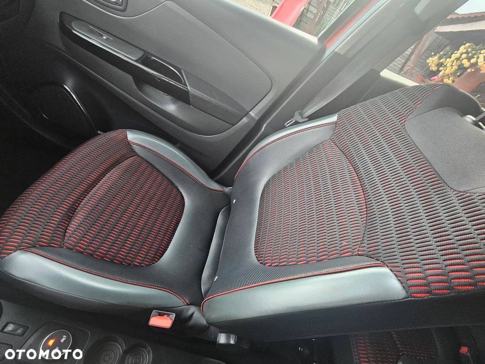 Renault Captur TCe 120 EDC Helly Hansen - 19