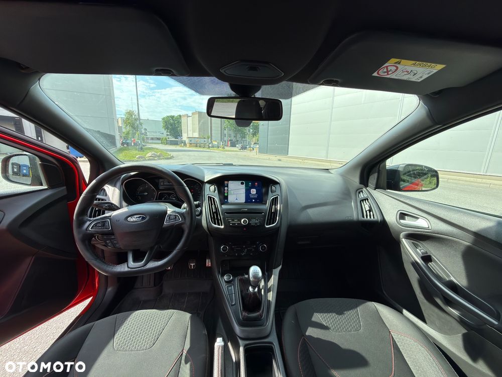 Ford Focus 1.5 TDCi ST-Line - 6