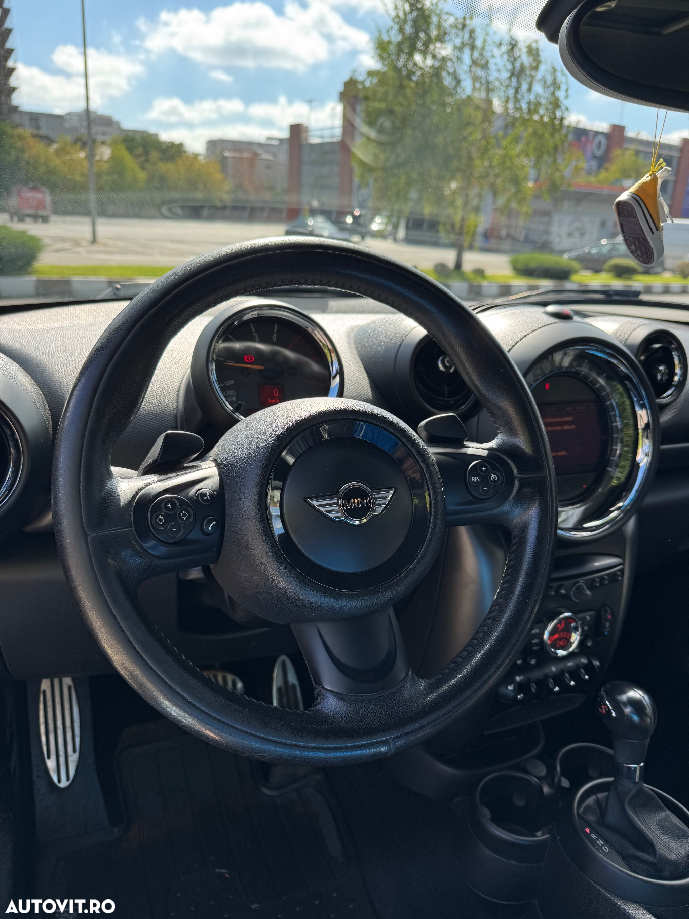 Mini Countryman - 12