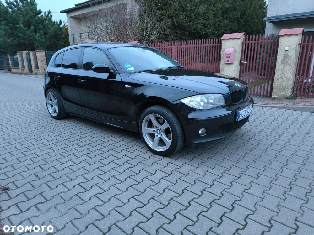 BMW Seria 1 - 25