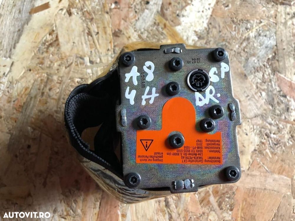 Centura de siguranta dreapta spate 4h0857805d Audi A8 D4/4H [2010 - 2 - 3