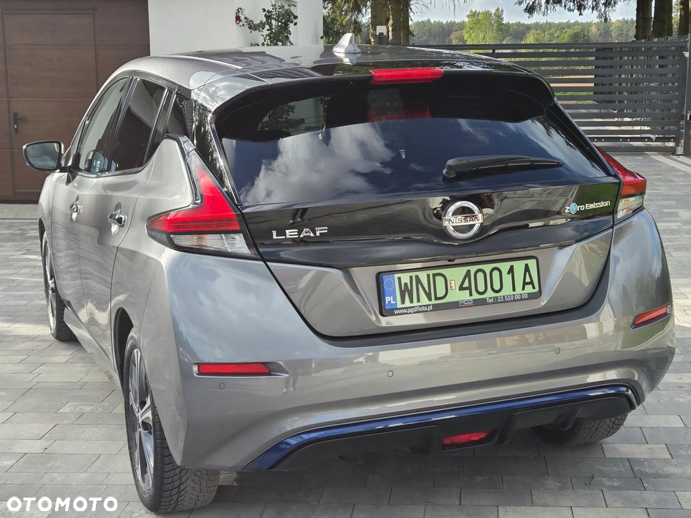 Nissan Leaf 40kWh N-Connecta - 6