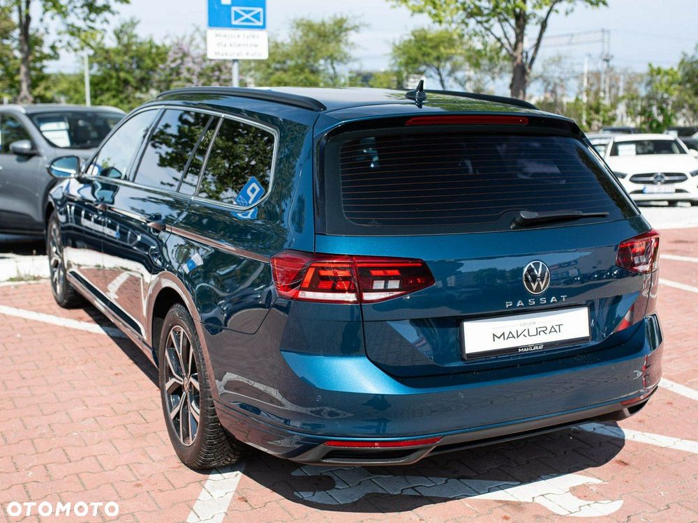 Volkswagen Passat - 5