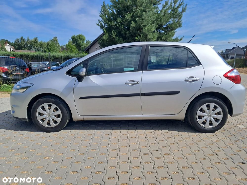 Toyota Auris 1.33 Dual-VVT-i Comfort - 4