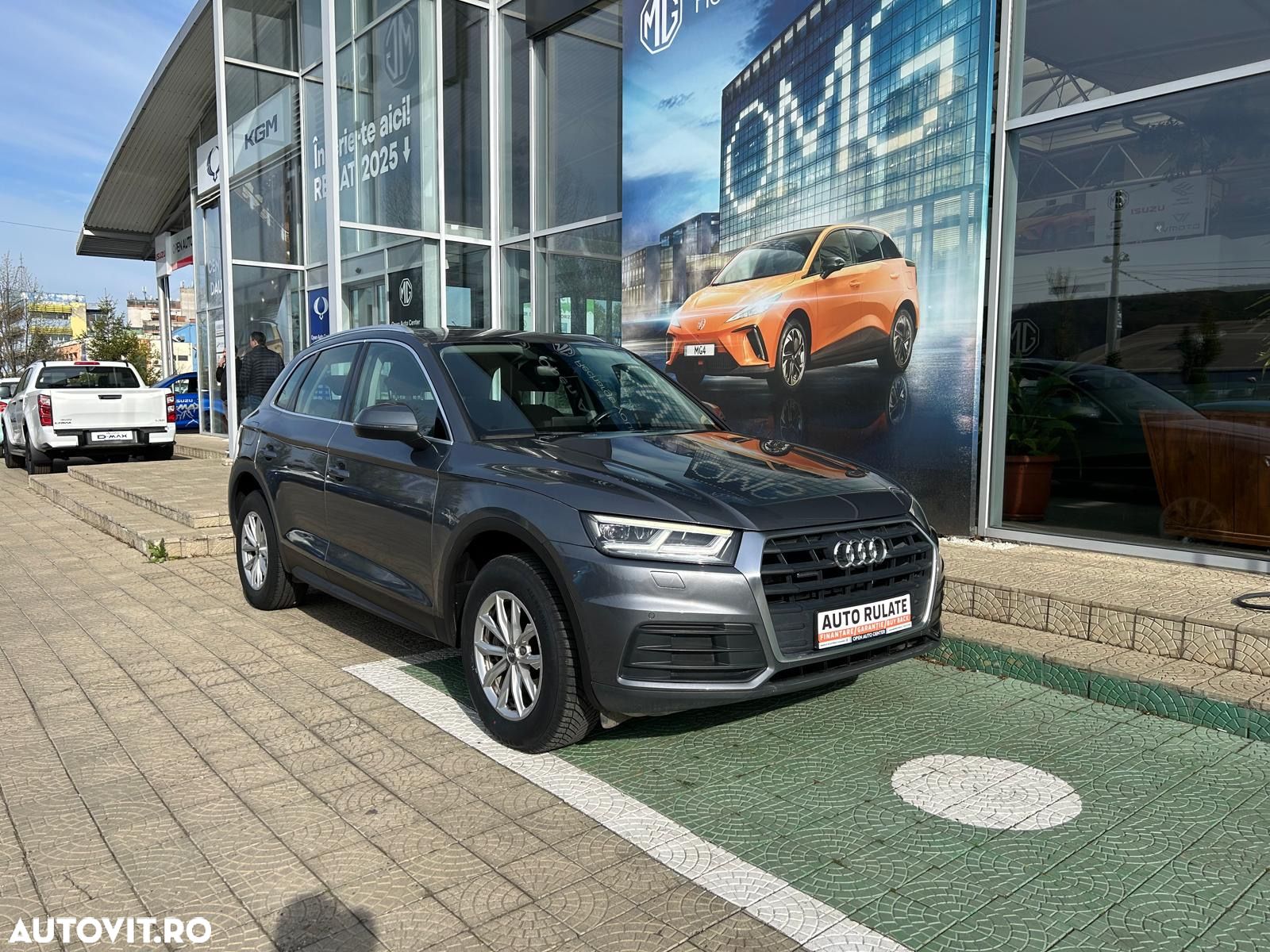Audi Q5 2.0 40 TDI quattro S tronic Design - 1