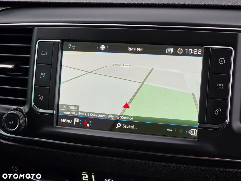 Peugeot Traveller L2 2.0 Allure - 29