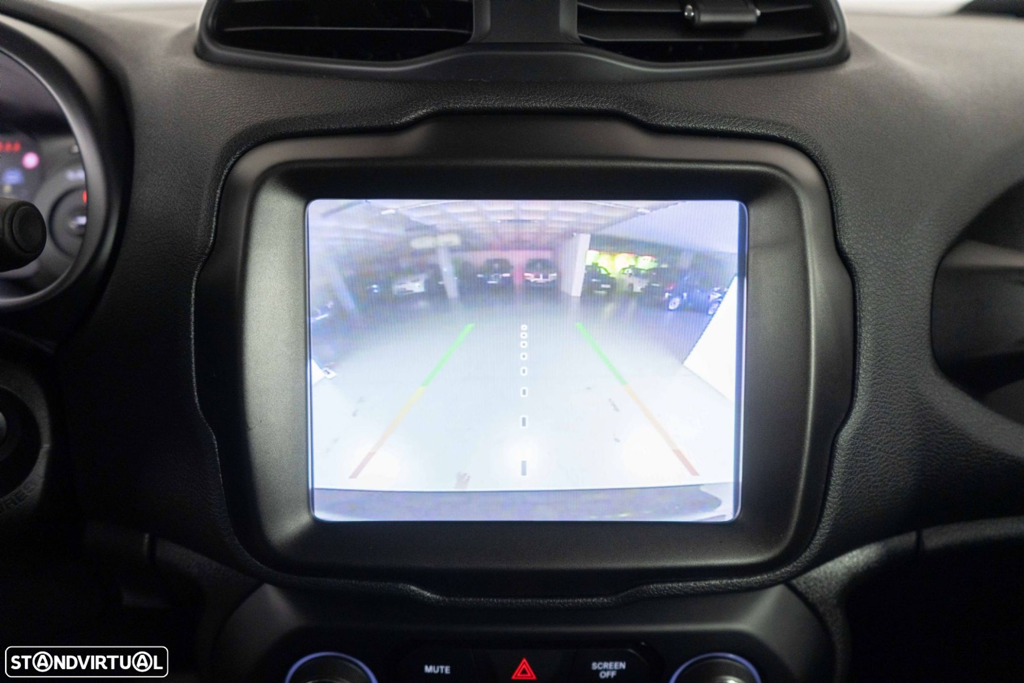 Jeep Renegade 1.3 TG 4Xe Limited - 22