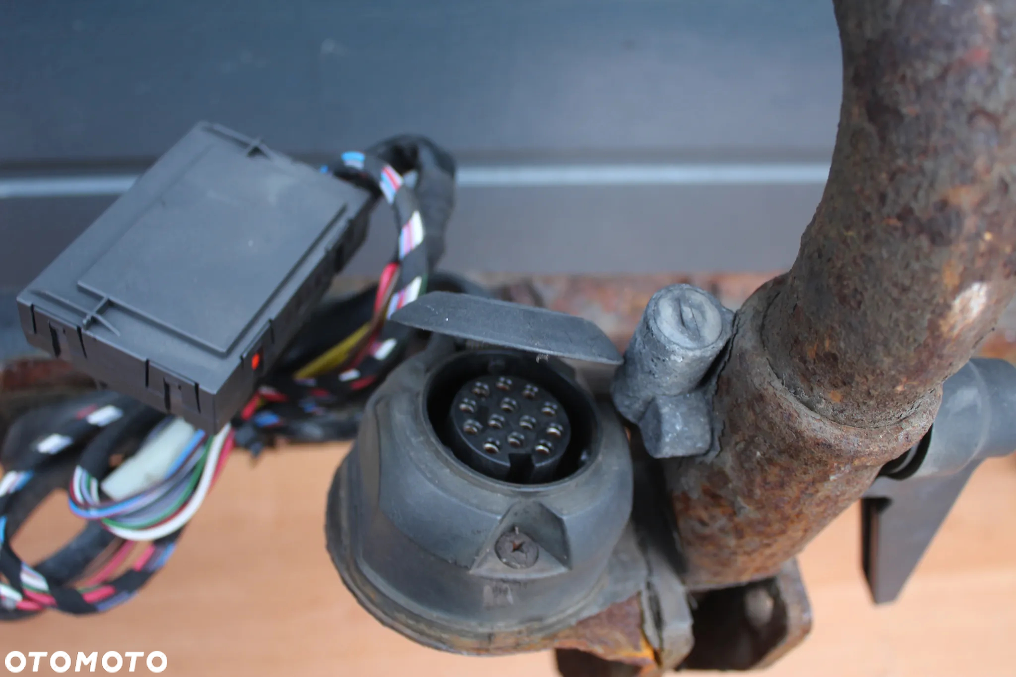 HAK HOLOWNICZY ODPINANY WIĄZKA GNIAZDO 13 PIN MODUŁ OPEL ASTRA H GTC 3 DRZWI - 13