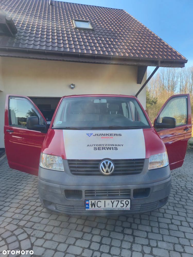 Volkswagen Transporter T5 - 1