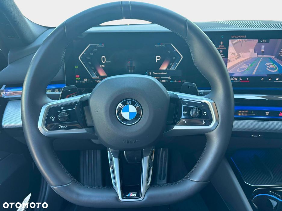 BMW Seria 5 520d xDrive mHEV M Sport - 13