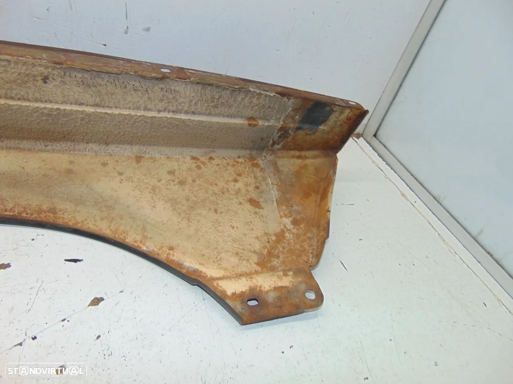 BMW E21 guarda lamas - 5