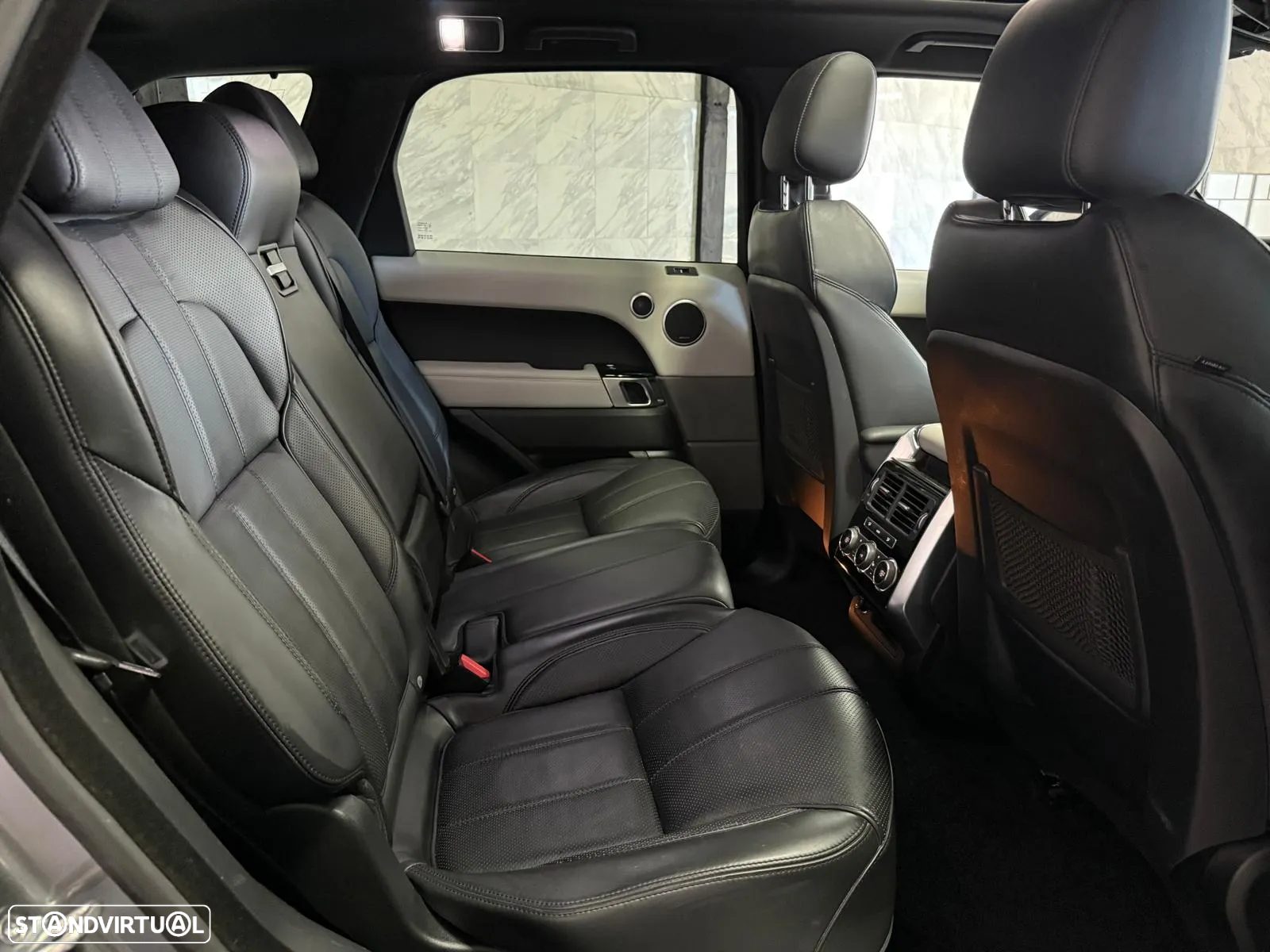 Land Rover Range Rover Sport SDV6 Autobiography Dynamic - 9