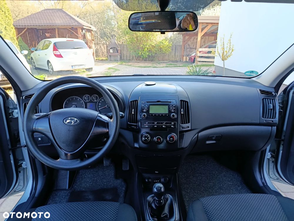 Hyundai i30 1.4 Blue Comfort - 26