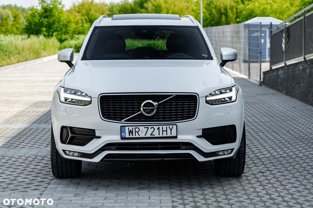 Volvo XC 90 - 7