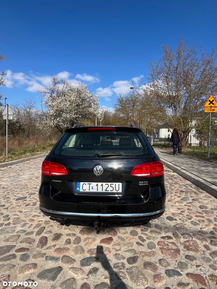 Volkswagen Passat 2.0 TDI Highline - 6