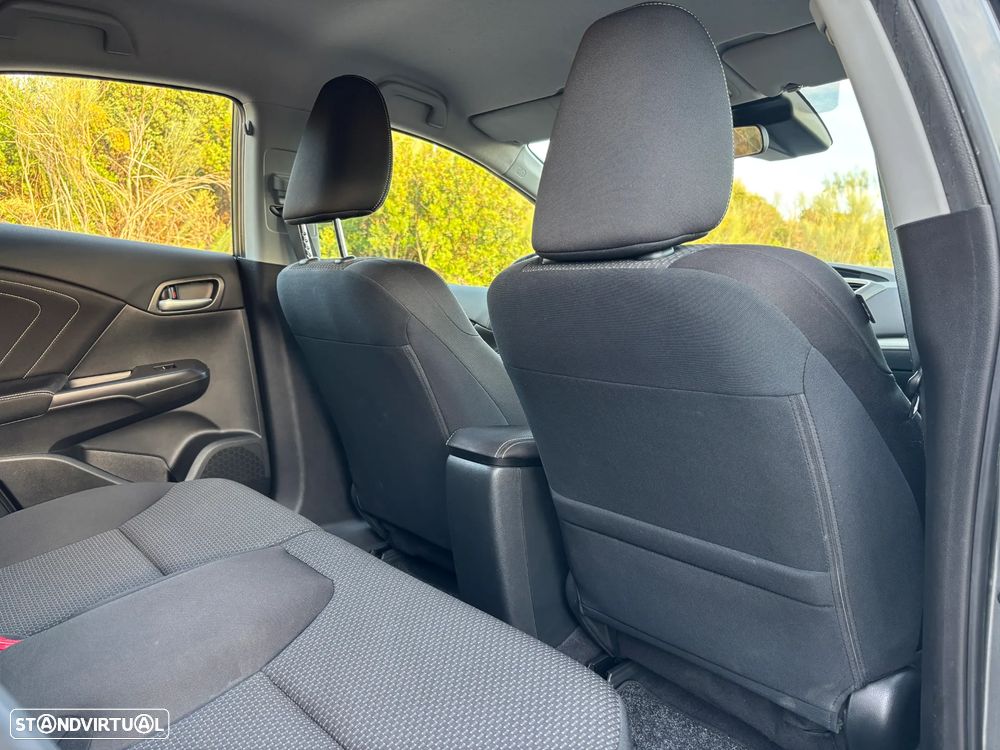 Honda Civic 1.6 i-DTEC Sport Connect Navi - 30