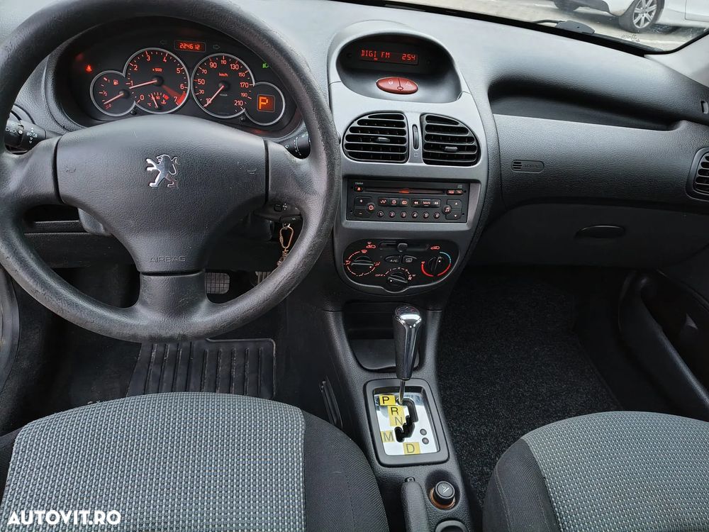 Peugeot 206 - 5