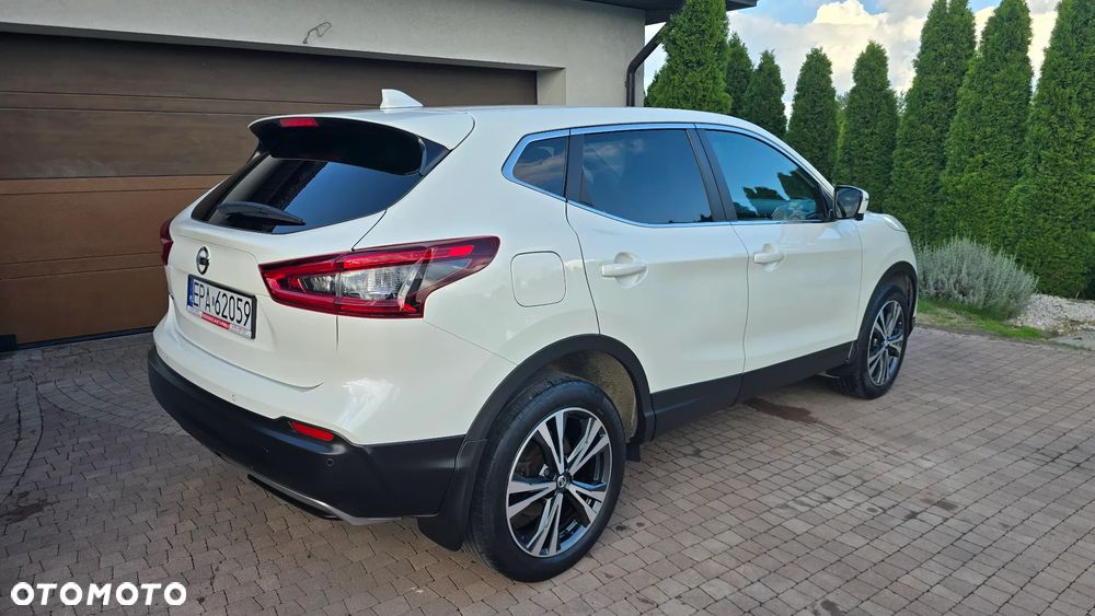 Nissan Qashqai - 11