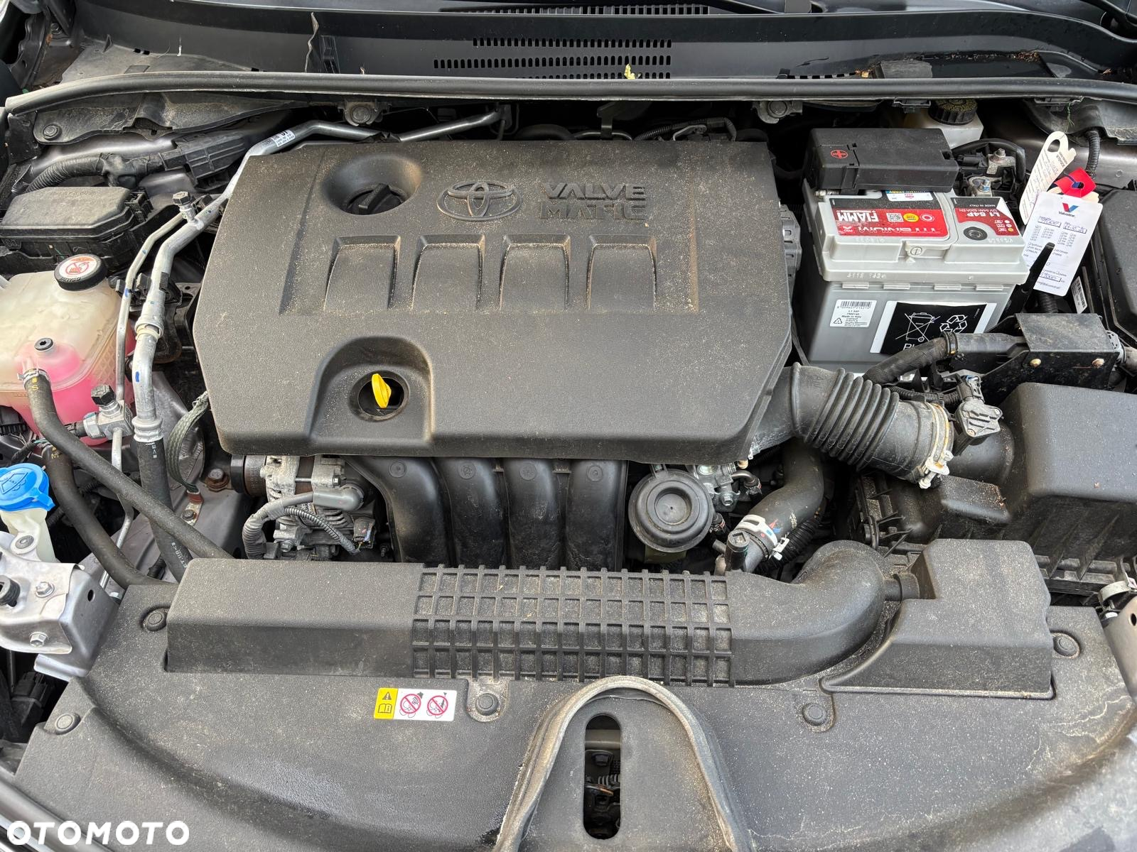 Toyota Corolla 1.6 Comfort - 9