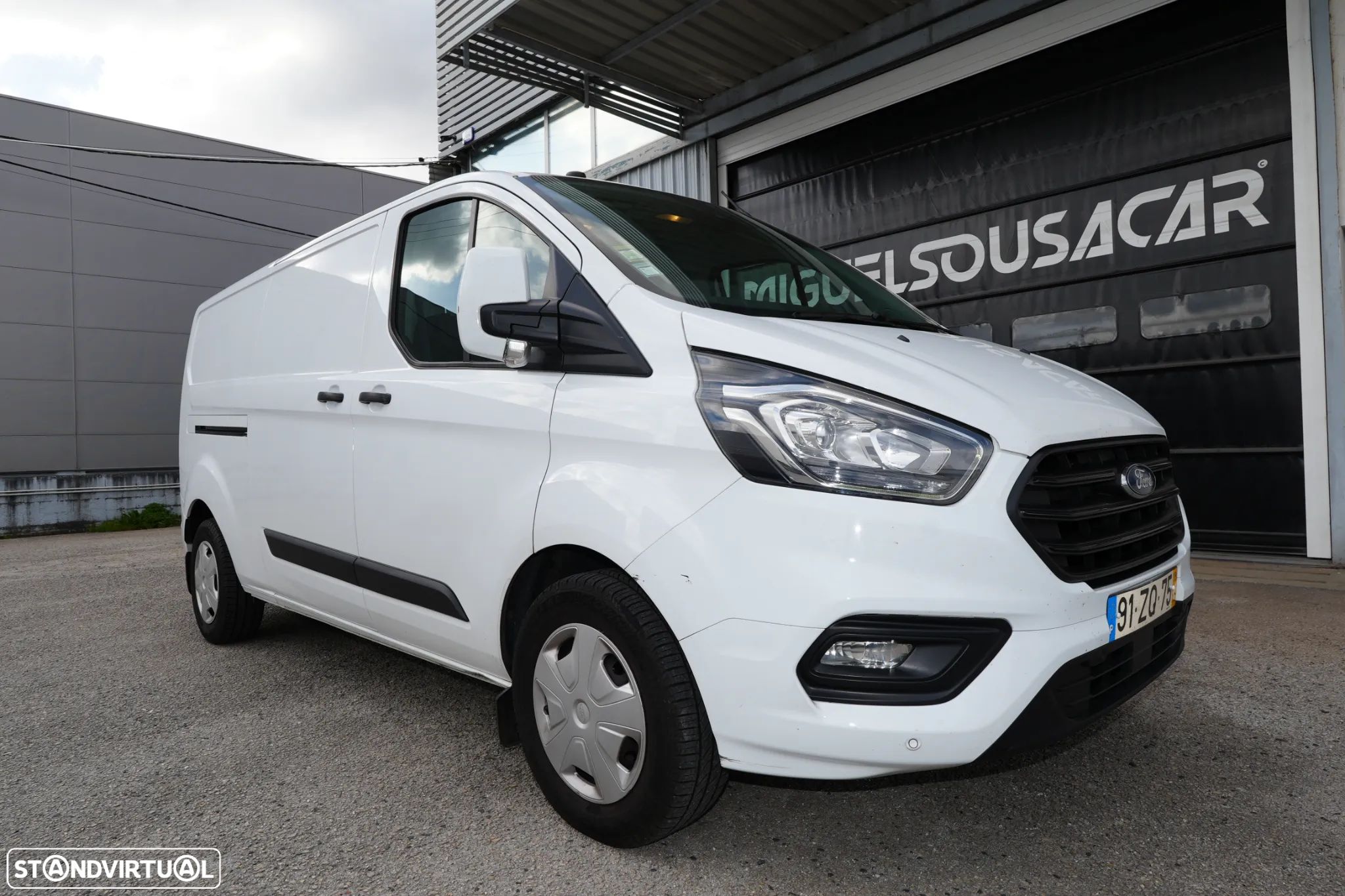 Ford Transit Custom Maxi Longa 2.0EcoBlue 130cv L2 - 1