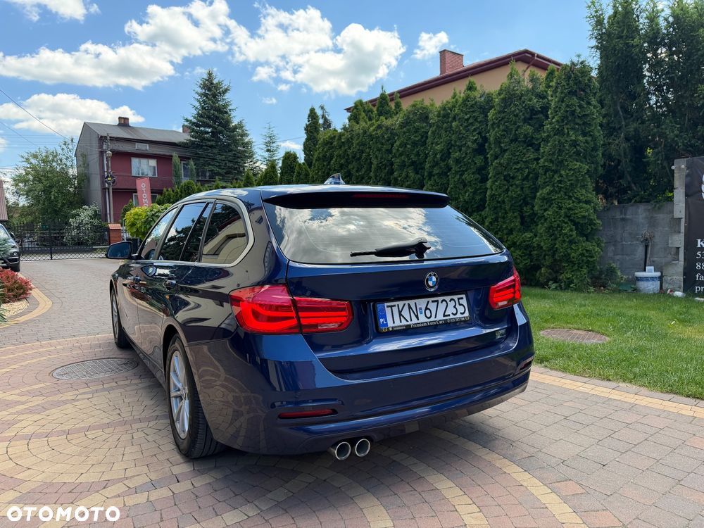 BMW Seria 3 320d Efficient Dynamics Edition Sport Line - 18
