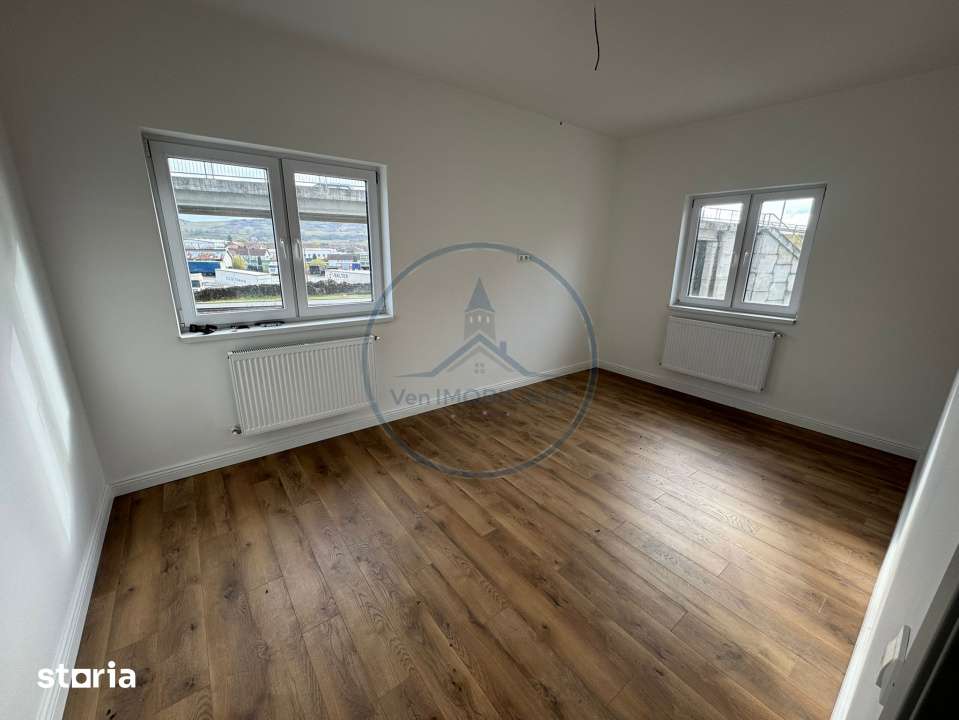Apartament 3 camere, complex nou, P+2, 74 MP — fotografia 3