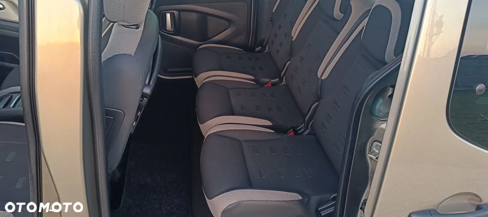 Citroën Berlingo 1.6 HDi Exclusive - 20