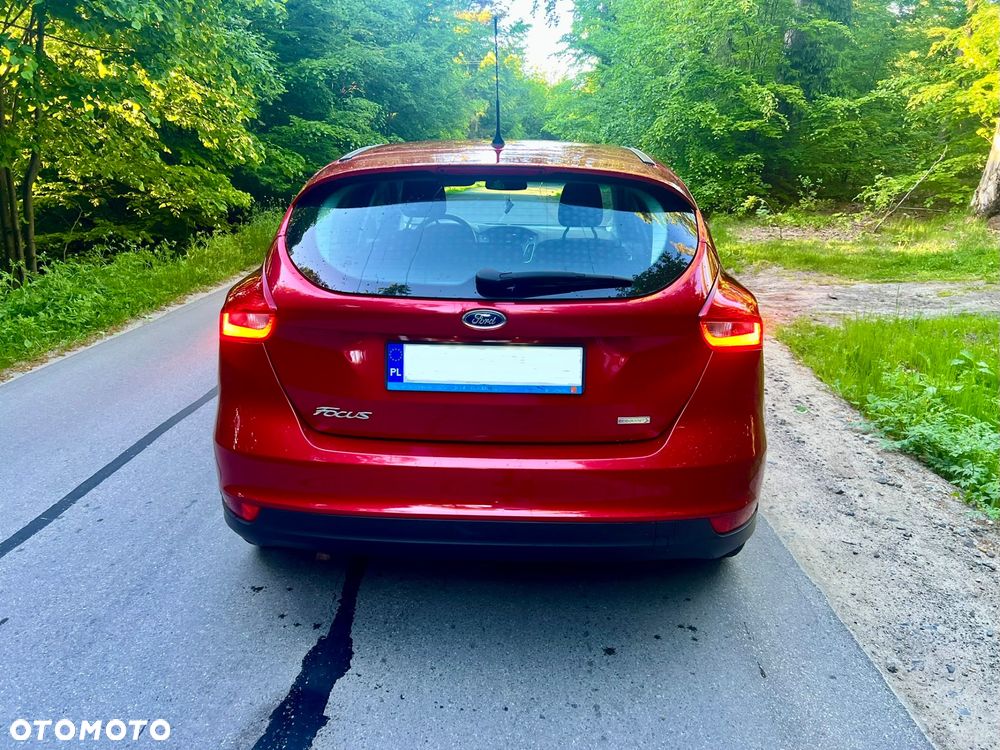 Ford Focus 1.0 EcoBoost Trend - 5