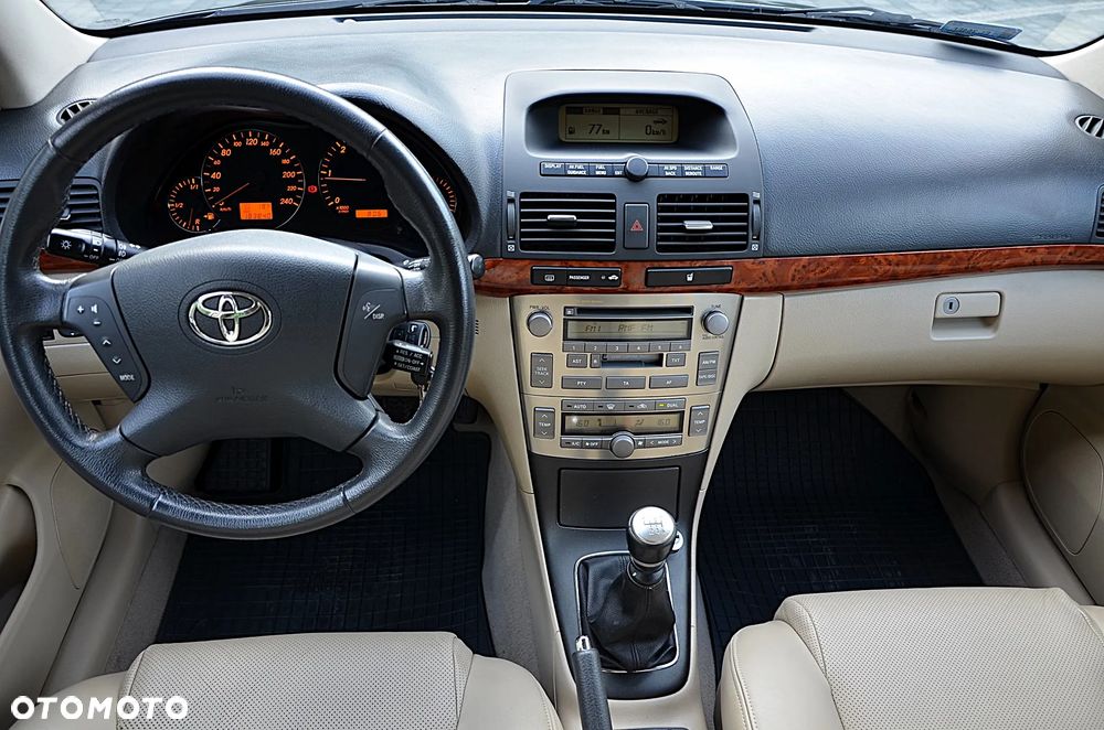 Toyota Avensis 2.2 D-4D Prestige - 18