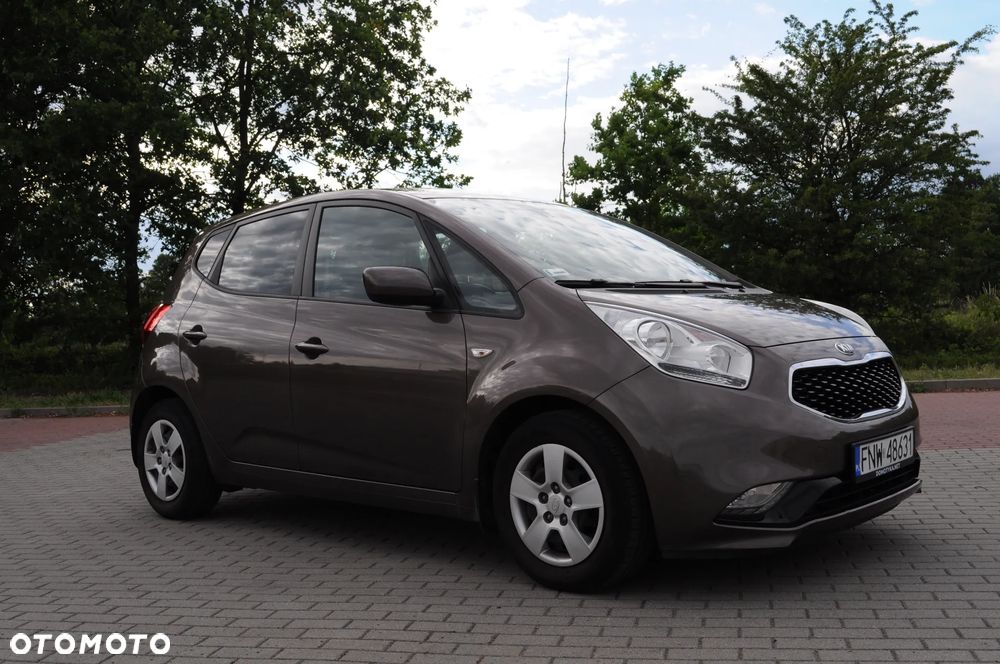 Kia Venga - 11