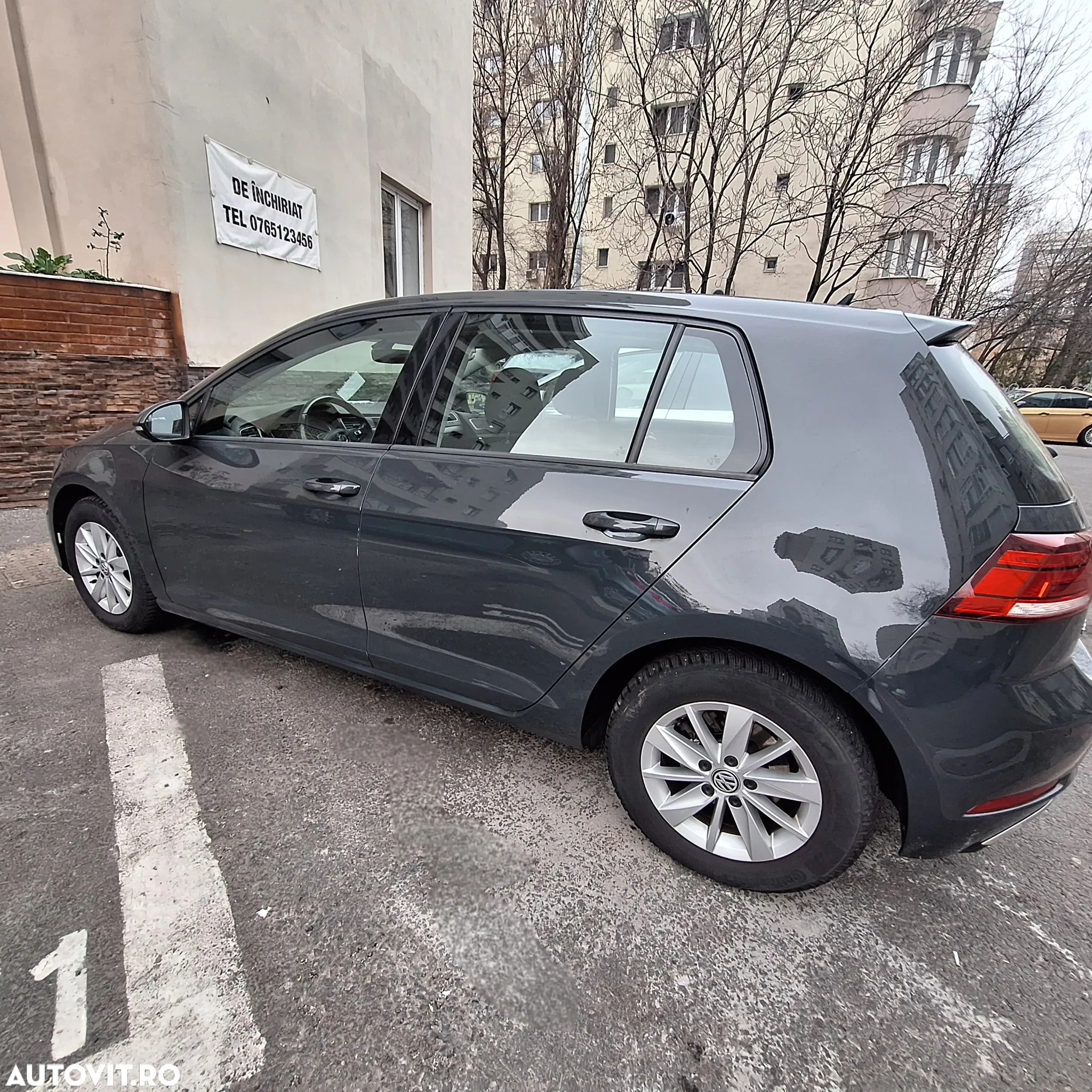 Volkswagen Golf 1.0 TSI DSG Comfortline - 2