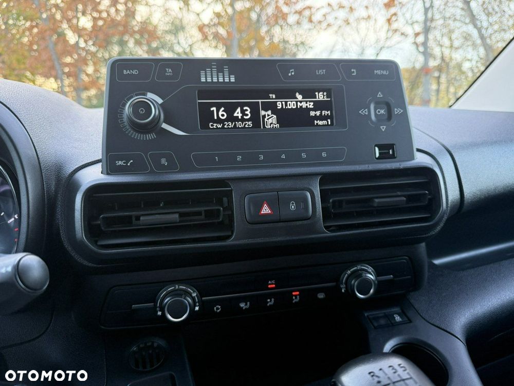 Toyota Proace City - 17