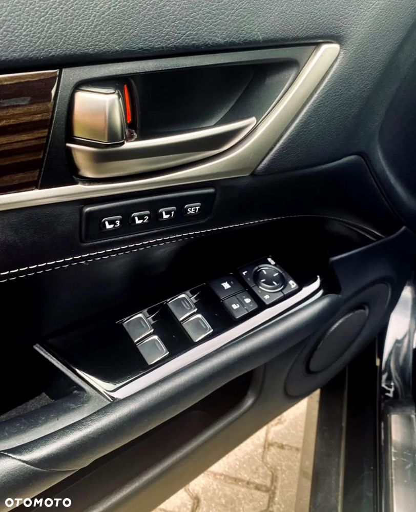 Lexus GS 200t / 300 Elegance - 18