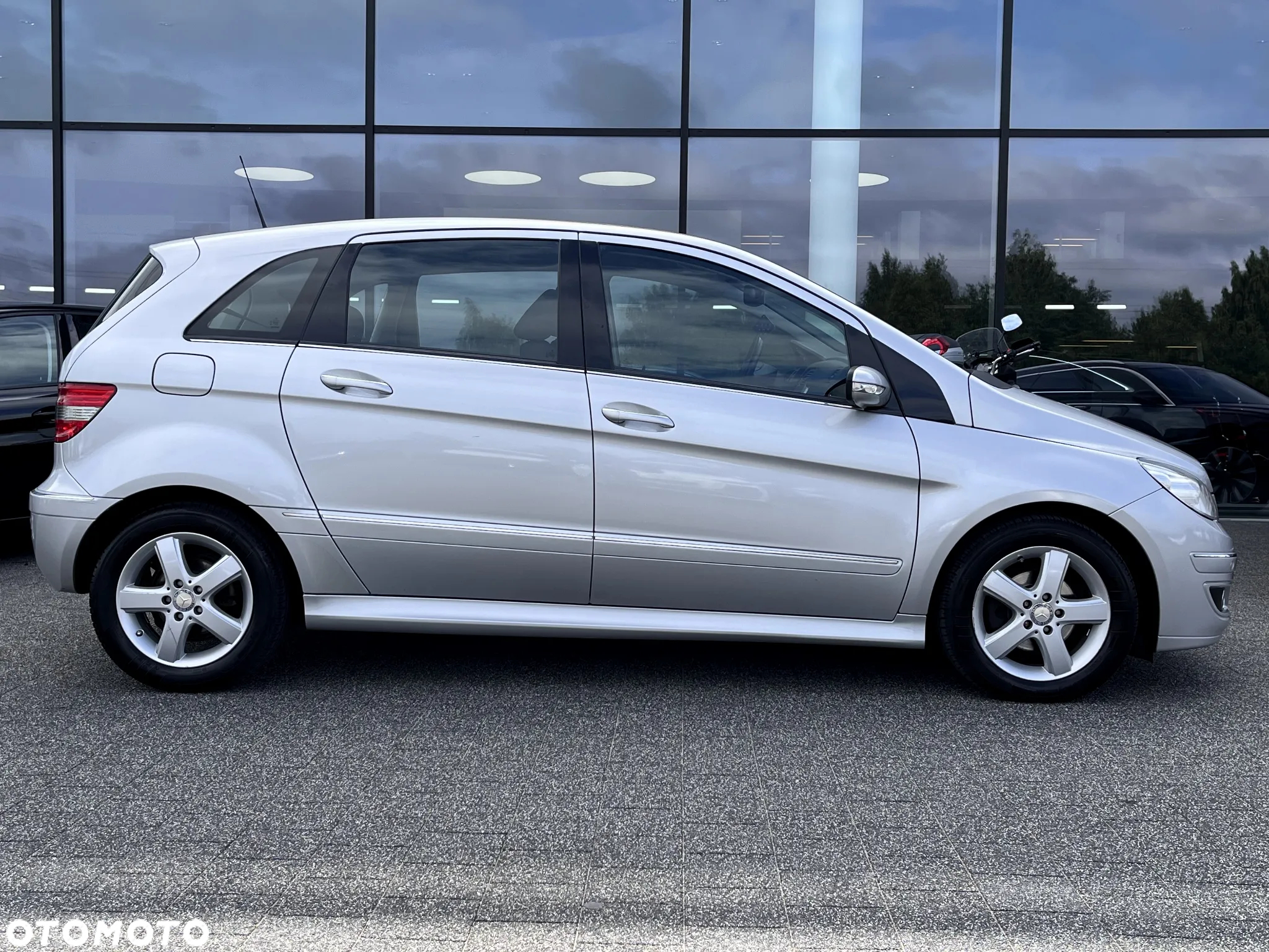 Mercedes-Benz Klasa B 180 CDI Autotronic - 6