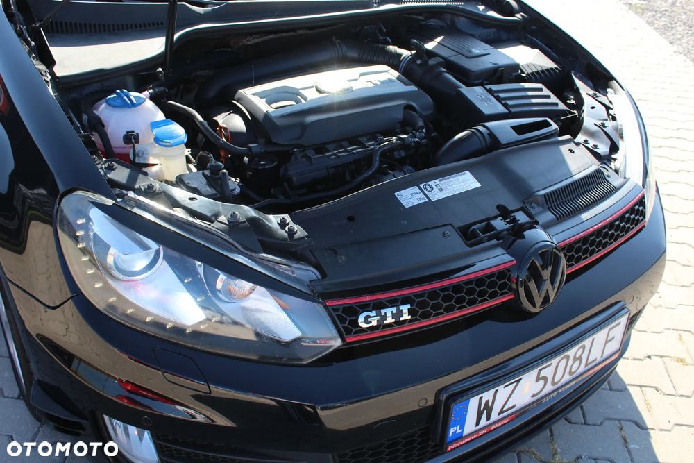 Volkswagen Golf 2.0 TSI GTI - 34