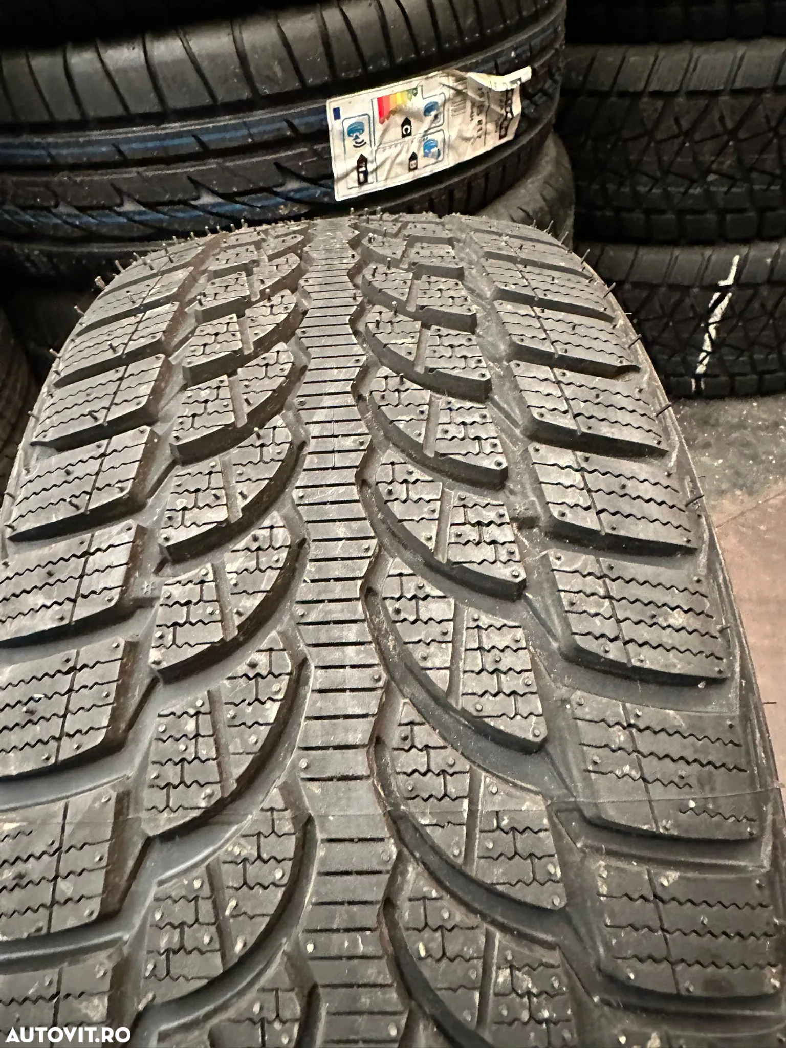 Anvelope noi iarna Bridgestone 215/40 R17 87V XL LM-32 - 2