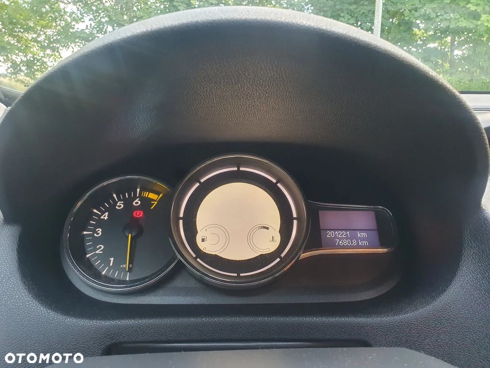 Renault Megane TCe 130 Bose Edition - 13