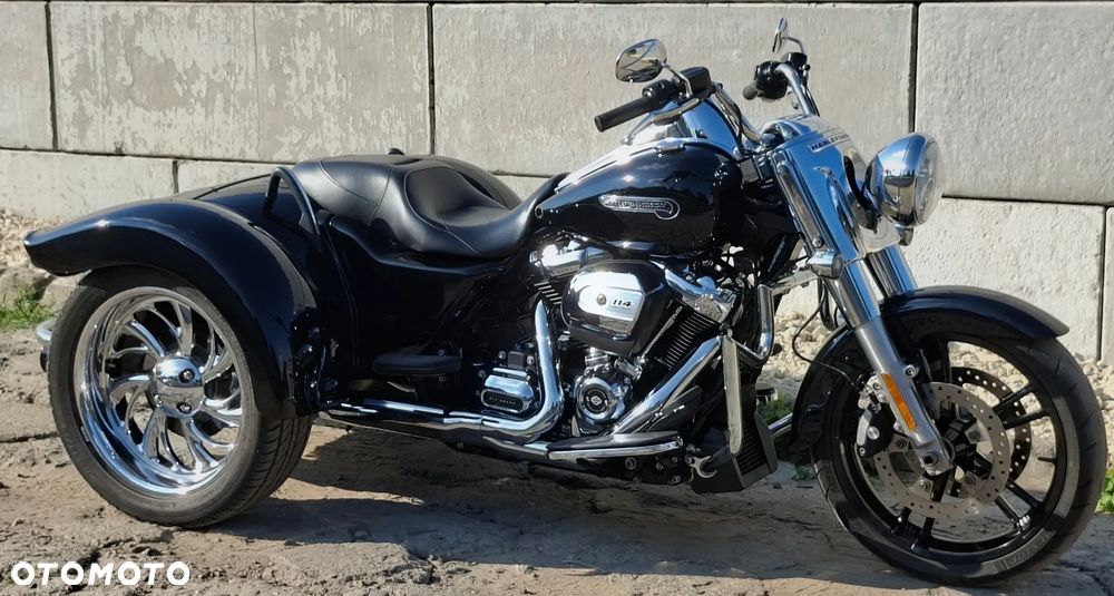 Harley-Davidson Trike Freewheeler - 3