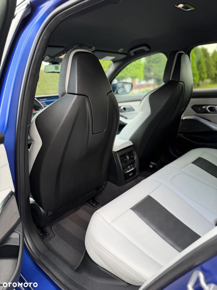 BMW M3 M Competition xDrive sport - 8