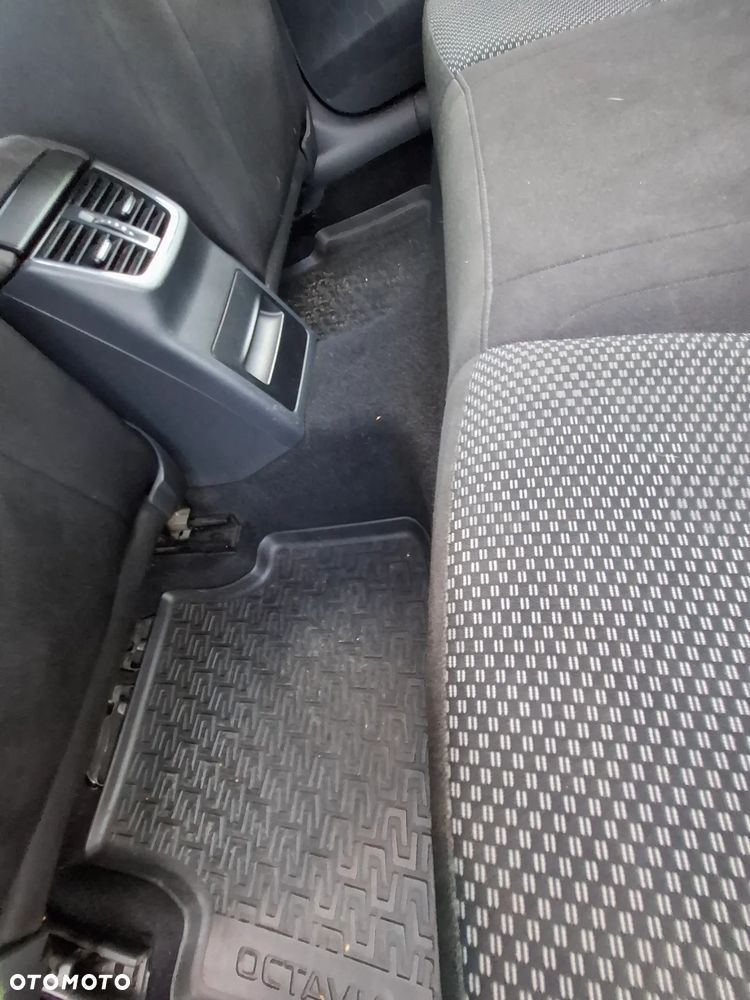 Skoda Octavia 1.6 TDI Ambition - 9