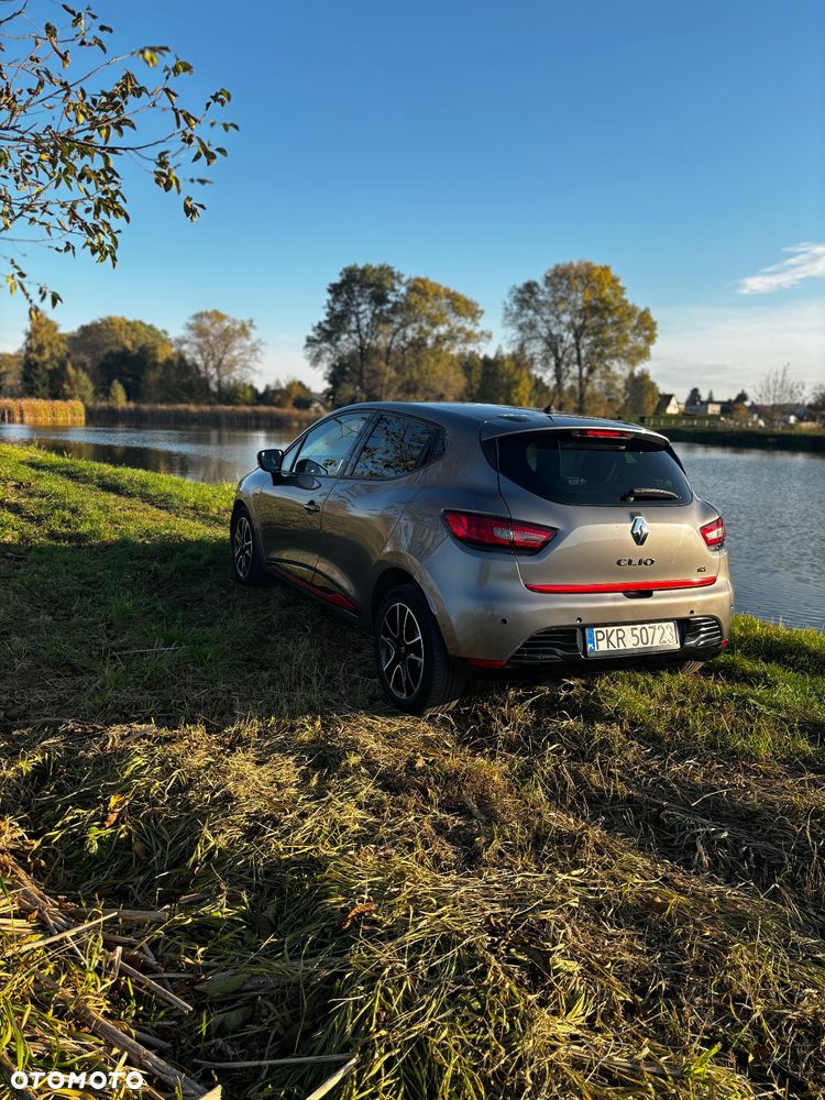Renault Clio 1.5 dCi Life - 6