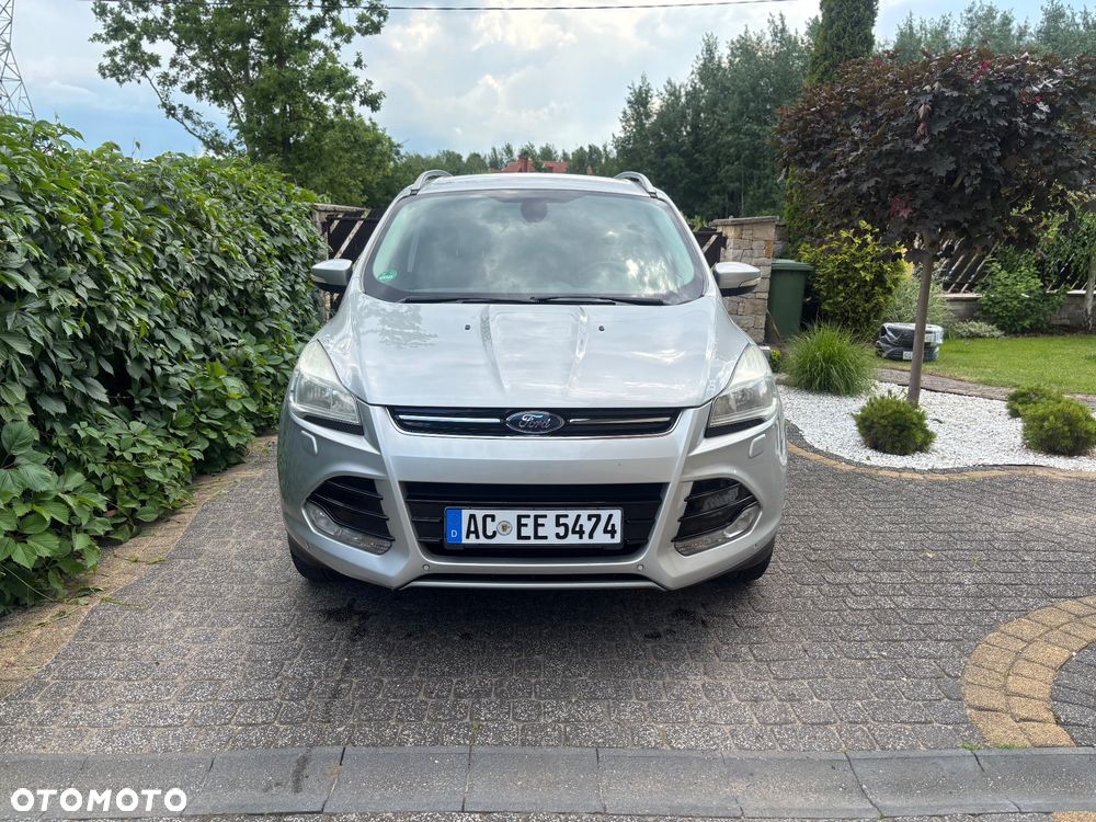 Ford Kuga 2.0 TDCi 2x4 Titanium - 5