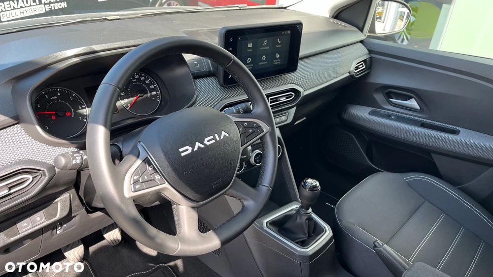 Dacia Jogger 1.0 TCe Expression 7os - 14