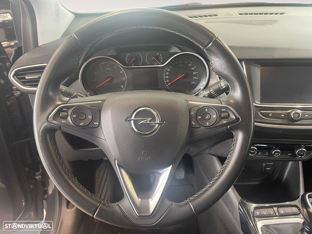 Opel Crossland 1.2 T Design & Tech - 12