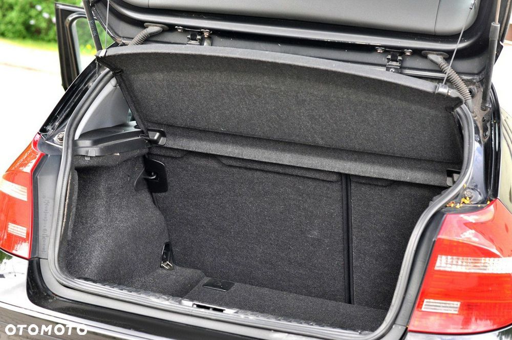 BMW Seria 1 116i - 11