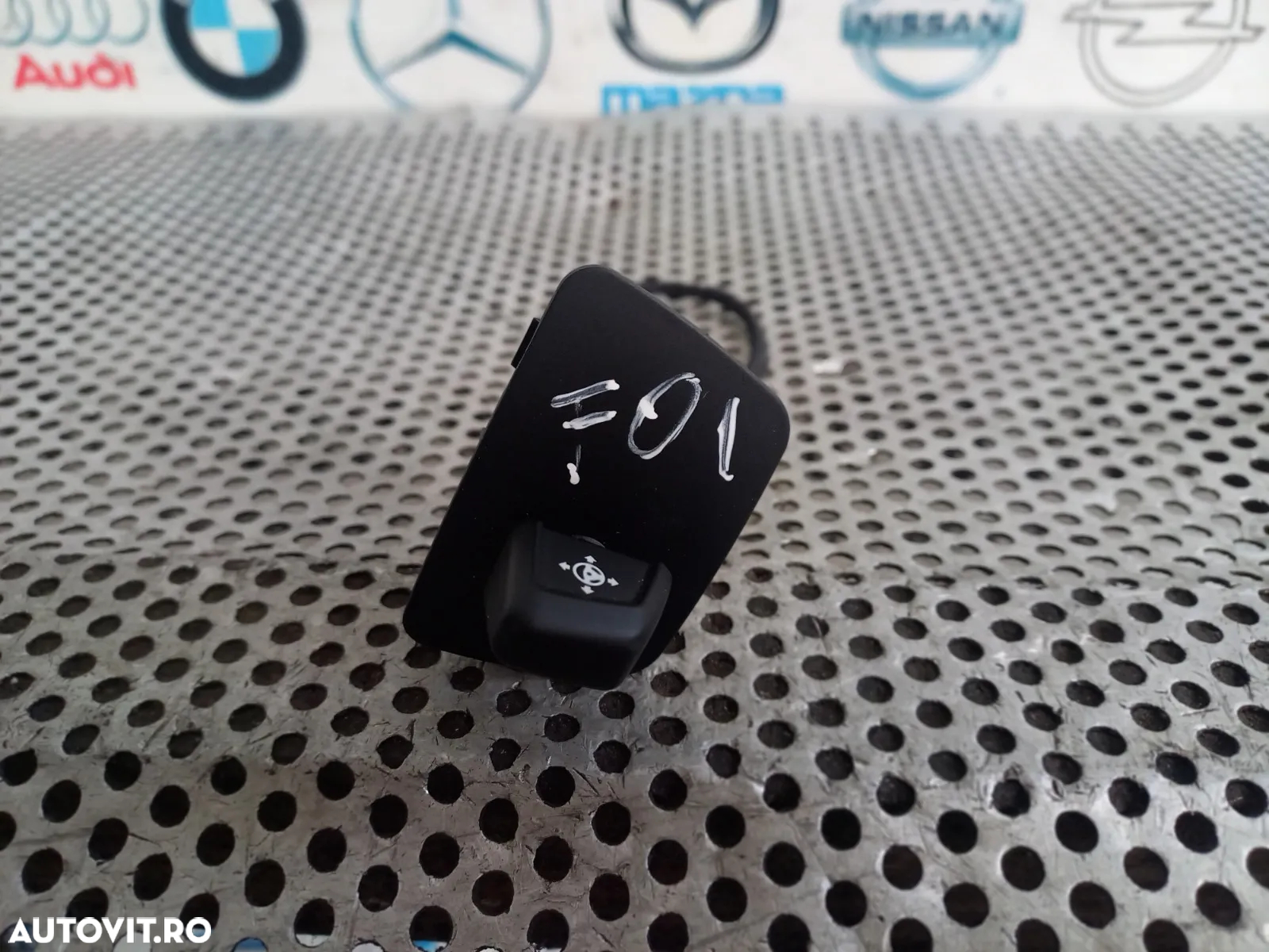 Buton Joystick Reglaj Volan Bmw Seria 7 F01 F02 F03 F04 Volan Stanga Dezmembrez Bmw F01 F02 - 3