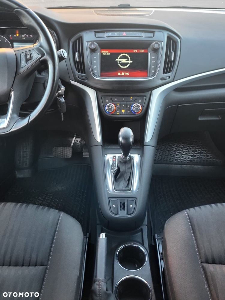 Opel Zafira 2.0 D Automatik Active - 23
