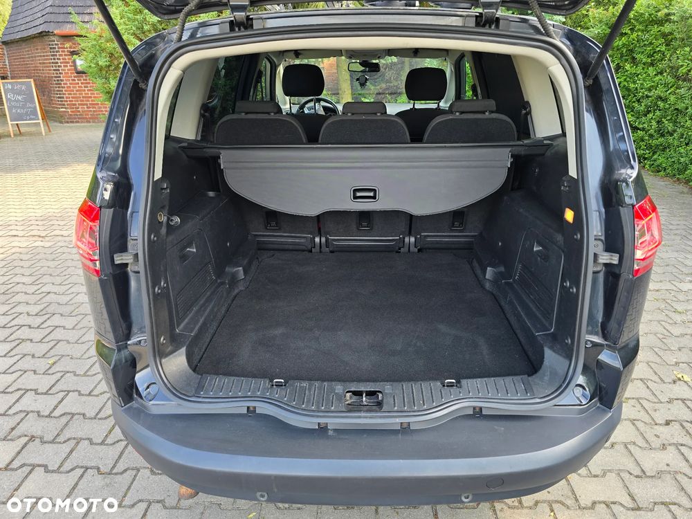 Ford S-Max 2.0 TDCi DPF Titanium - 13