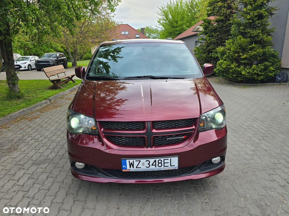 Dodge Grand Caravan - 31