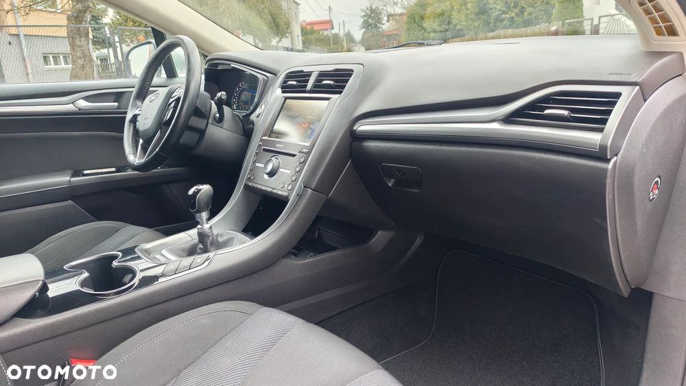 Ford Mondeo 2.0 EcoBlue Business Edition - 29